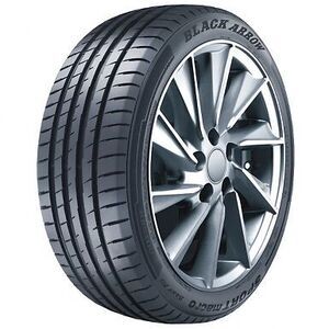 BLACKARROW Sport Macro Dart P15 235/40 R18 95W